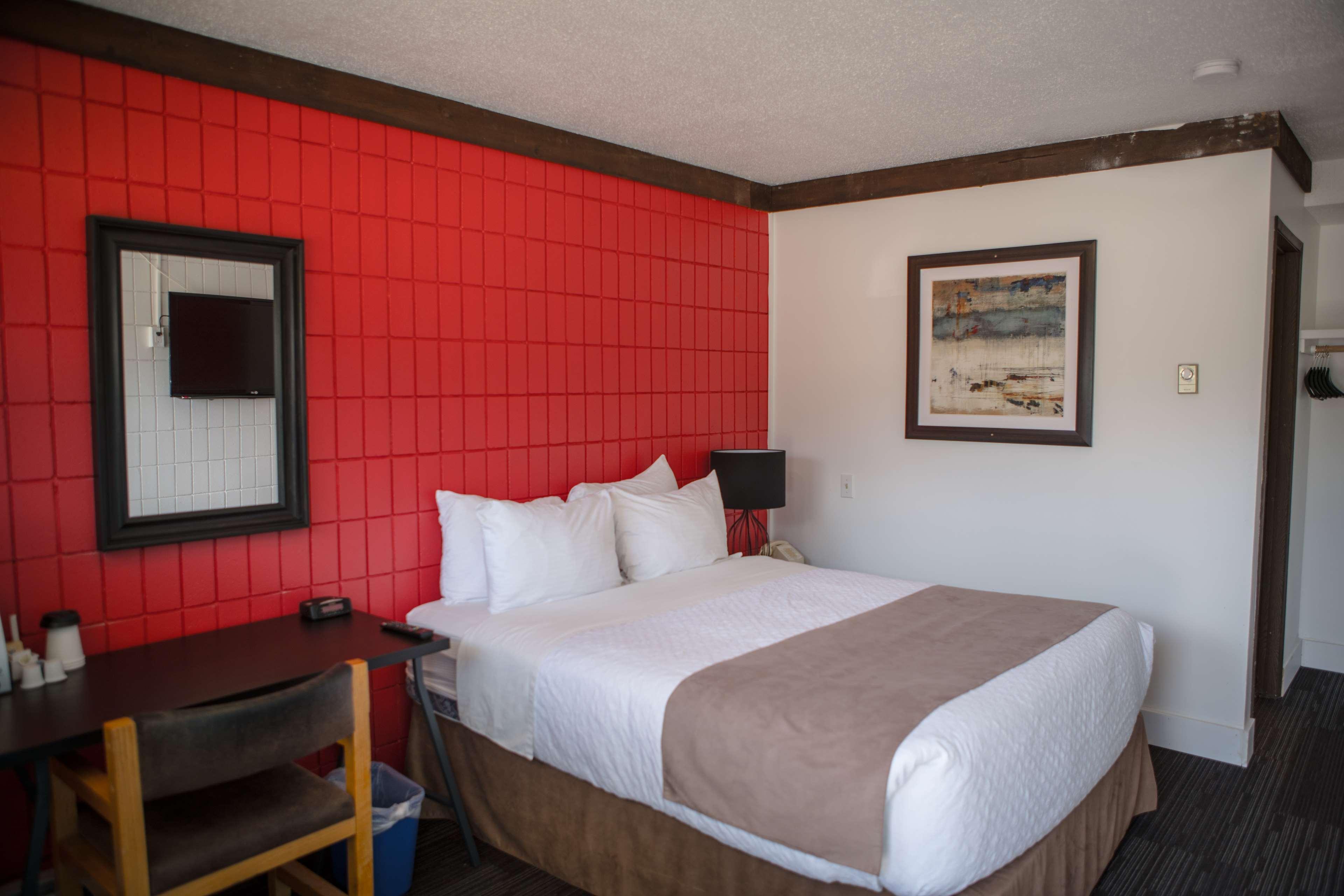 Stoke Hotel Surestay Collection By Best Western Ревелстоук Екстериор снимка