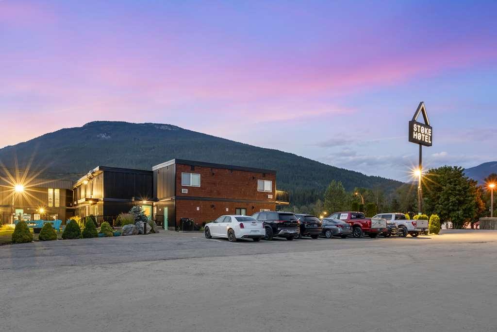 Stoke Hotel Surestay Collection By Best Western Ревелстоук Екстериор снимка