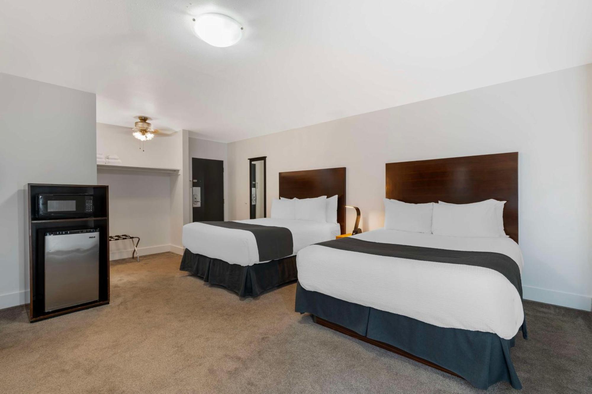 Stoke Hotel Surestay Collection By Best Western Ревелстоук Екстериор снимка