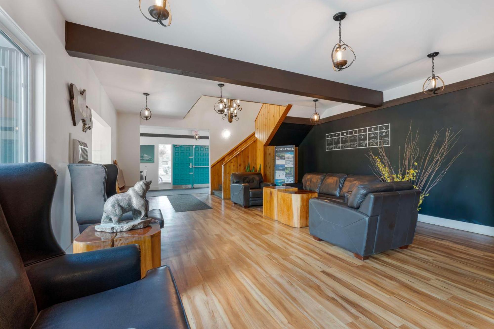 Stoke Hotel Surestay Collection By Best Western Ревелстоук Екстериор снимка