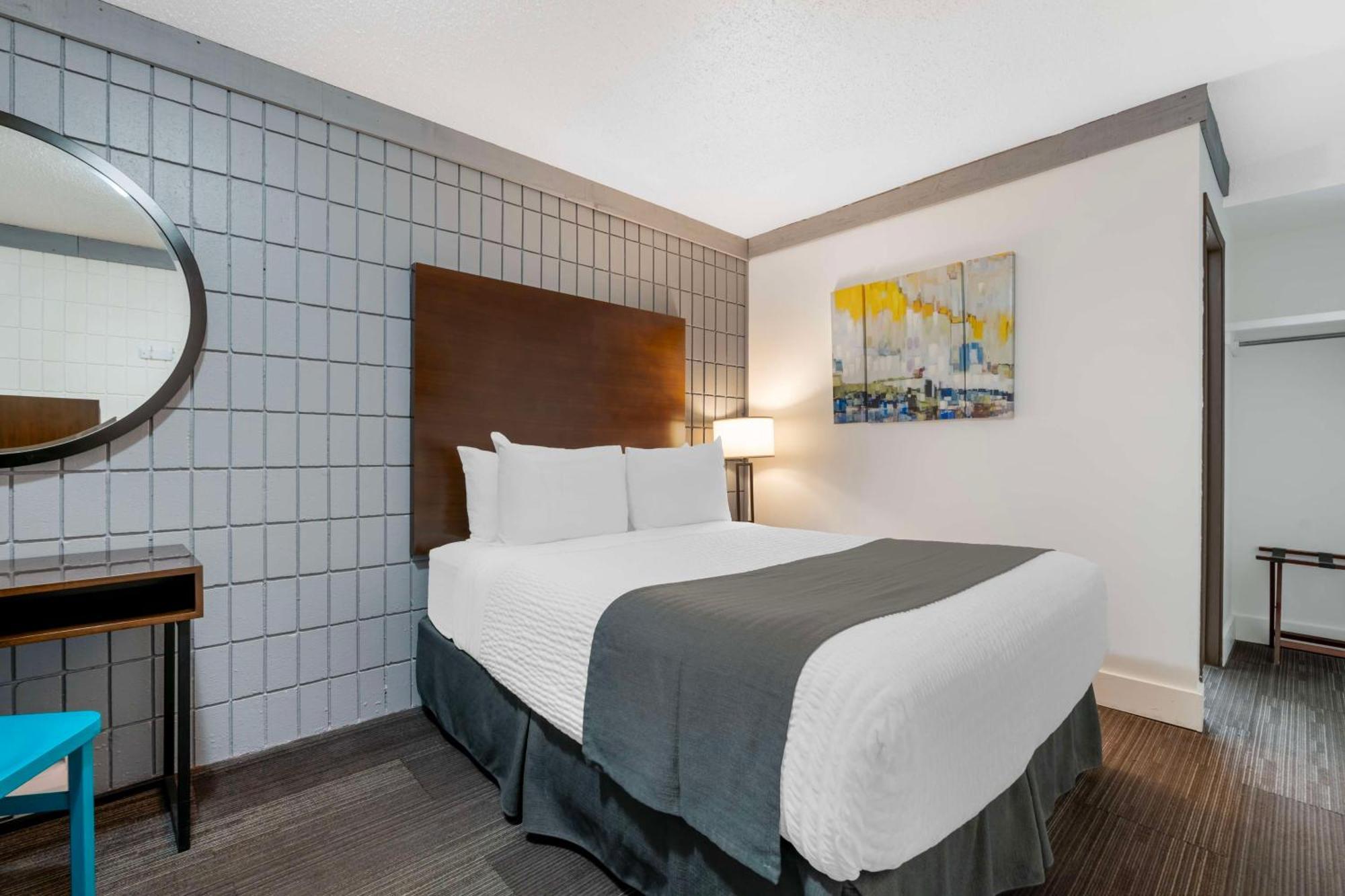 Stoke Hotel Surestay Collection By Best Western Ревелстоук Екстериор снимка