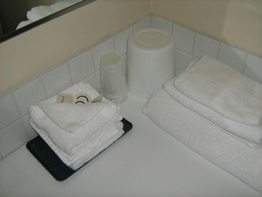 Stoke Hotel Surestay Collection By Best Western Ревелстоук Екстериор снимка