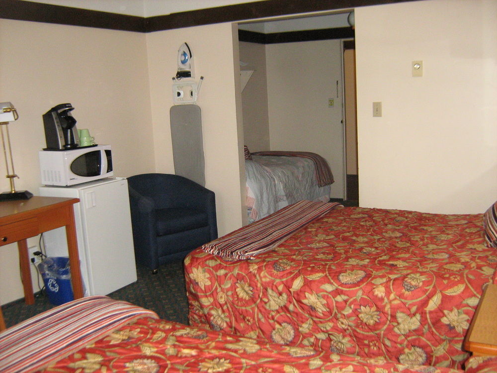 Stoke Hotel Surestay Collection By Best Western Ревелстоук Екстериор снимка