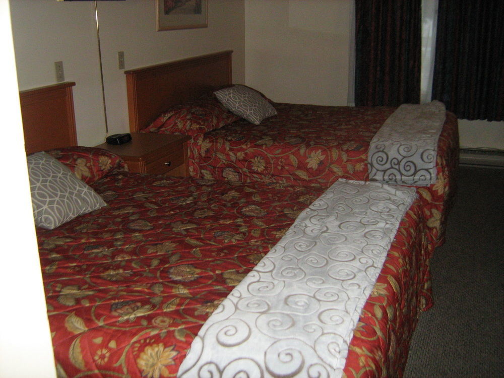 Stoke Hotel Surestay Collection By Best Western Ревелстоук Екстериор снимка
