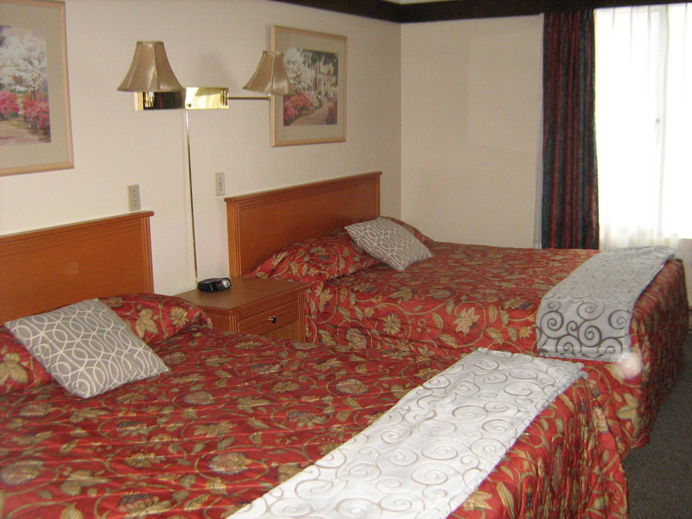 Stoke Hotel Surestay Collection By Best Western Ревелстоук Екстериор снимка