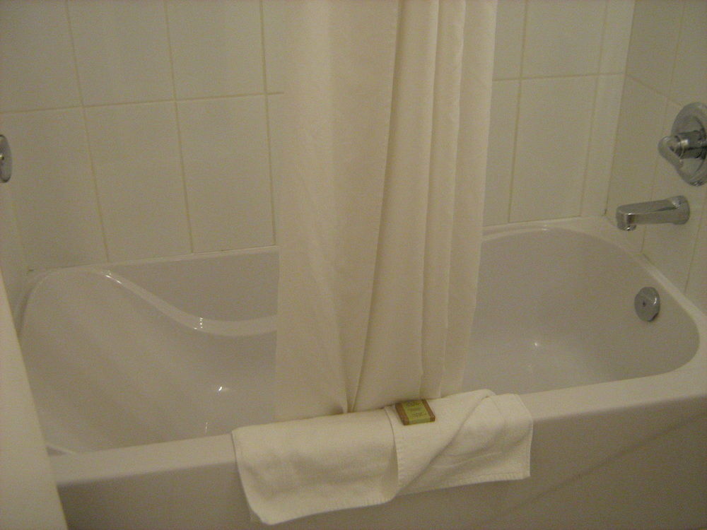 Stoke Hotel Surestay Collection By Best Western Ревелстоук Екстериор снимка
